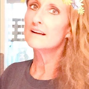 Meet your Posher, Nanette